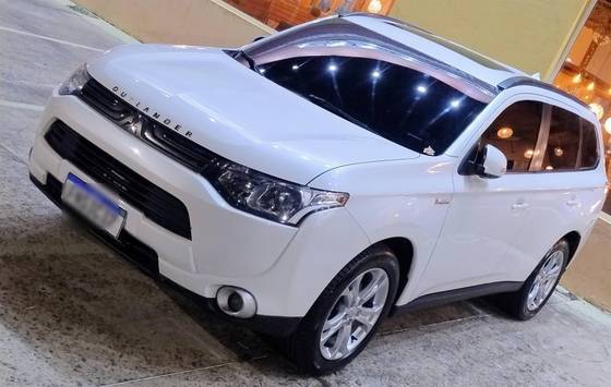 MITSUBISHI OUTLANDER 2.0 16V GASOLINA 4P AUTOMÁTICO